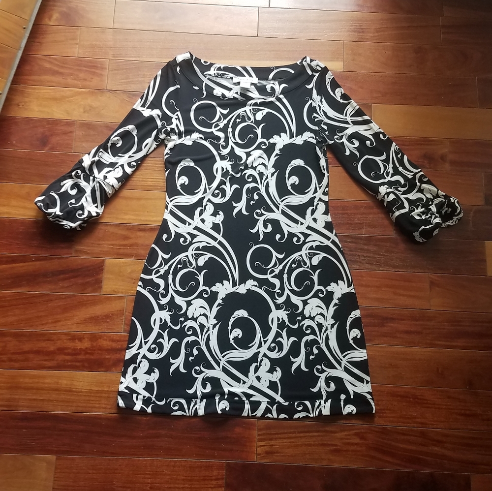 White House Black Market Patterned Dress